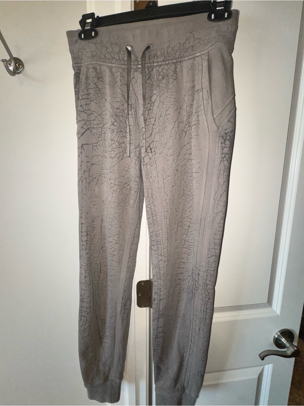 lululemon athletica Gray Cracked-Texture Drawstring Joggers